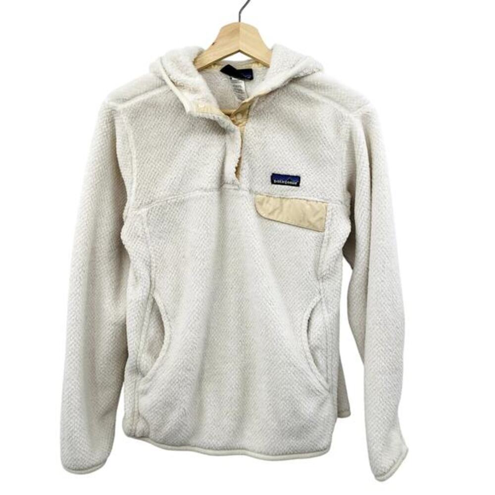 Patagonia Fleece white hooded pullover